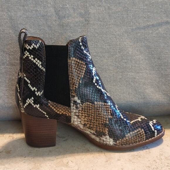 Madewell Style AA184 The Regan Boot in Snake Embossed Leather Women's Size 5.5 - Picture 5 of 13